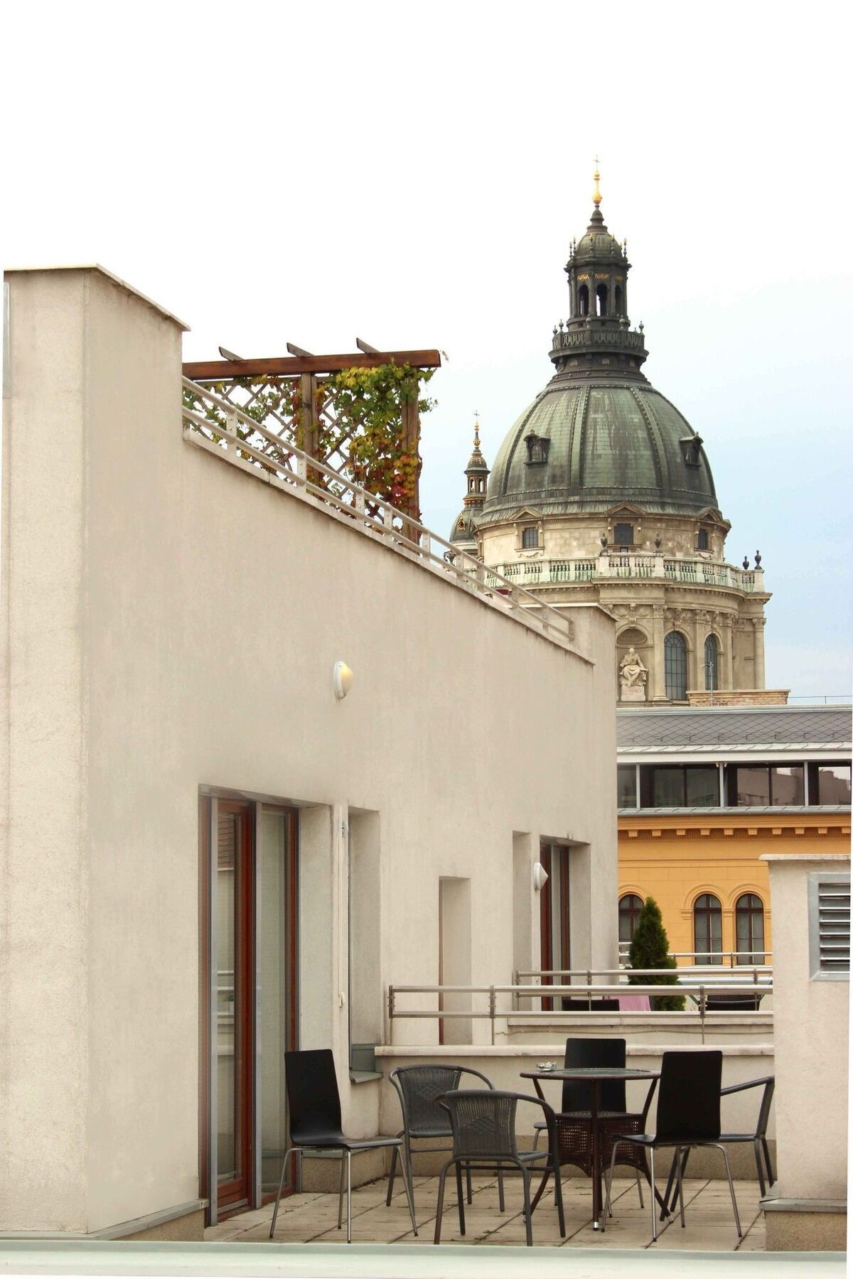 Senator Hotel apartamentowy 3*